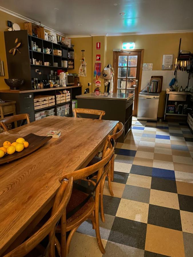 Ki Dragonfly Guesthouse Кингскот Экстерьер фото